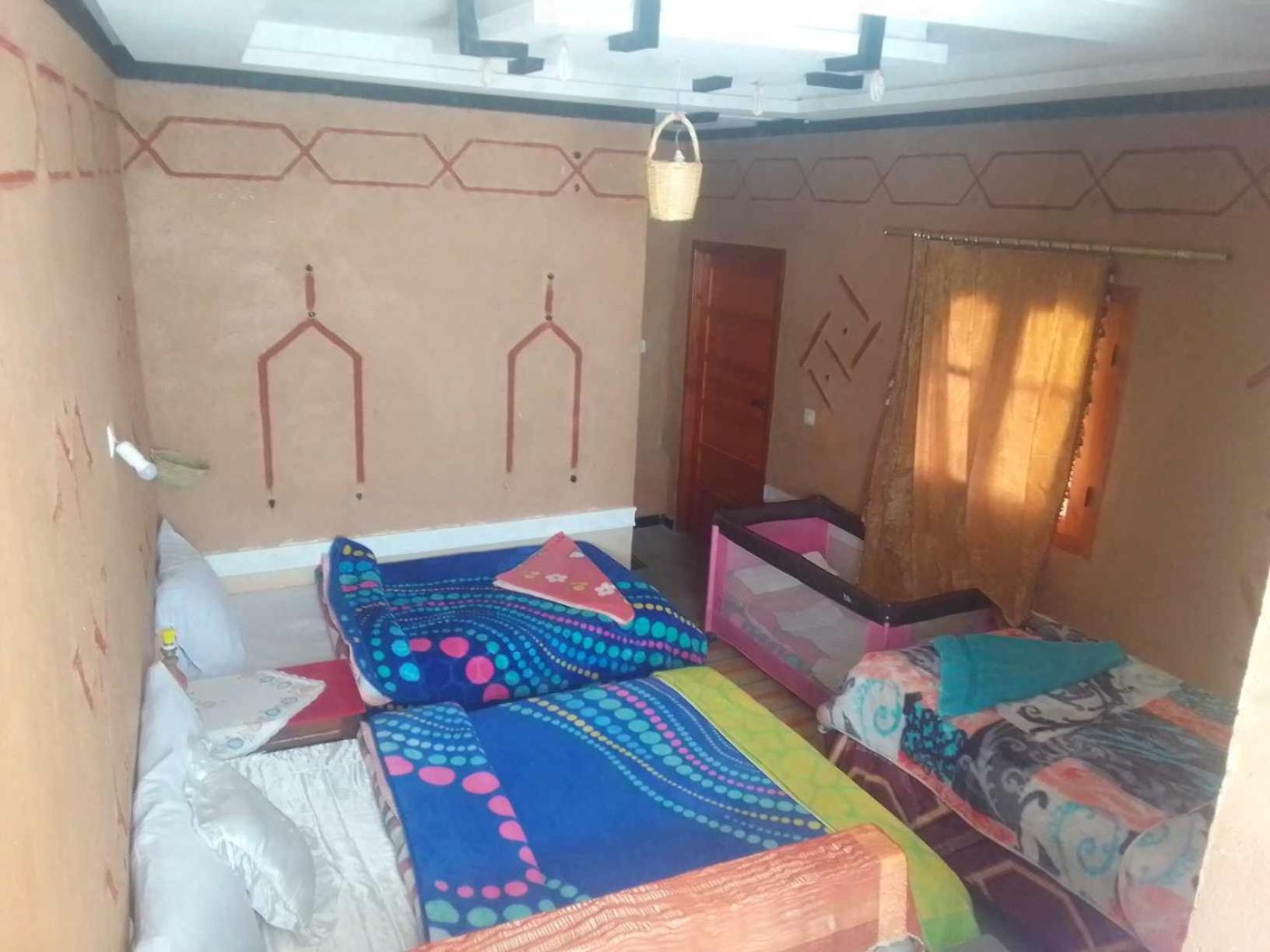Hotel Restaurant Ait Saderat Boumalne Exterior foto
