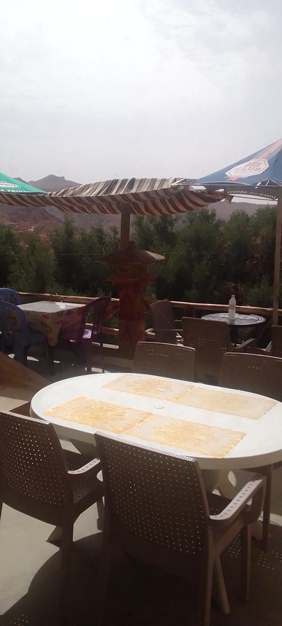 Hotel Restaurant Ait Saderat Boumalne Exterior foto