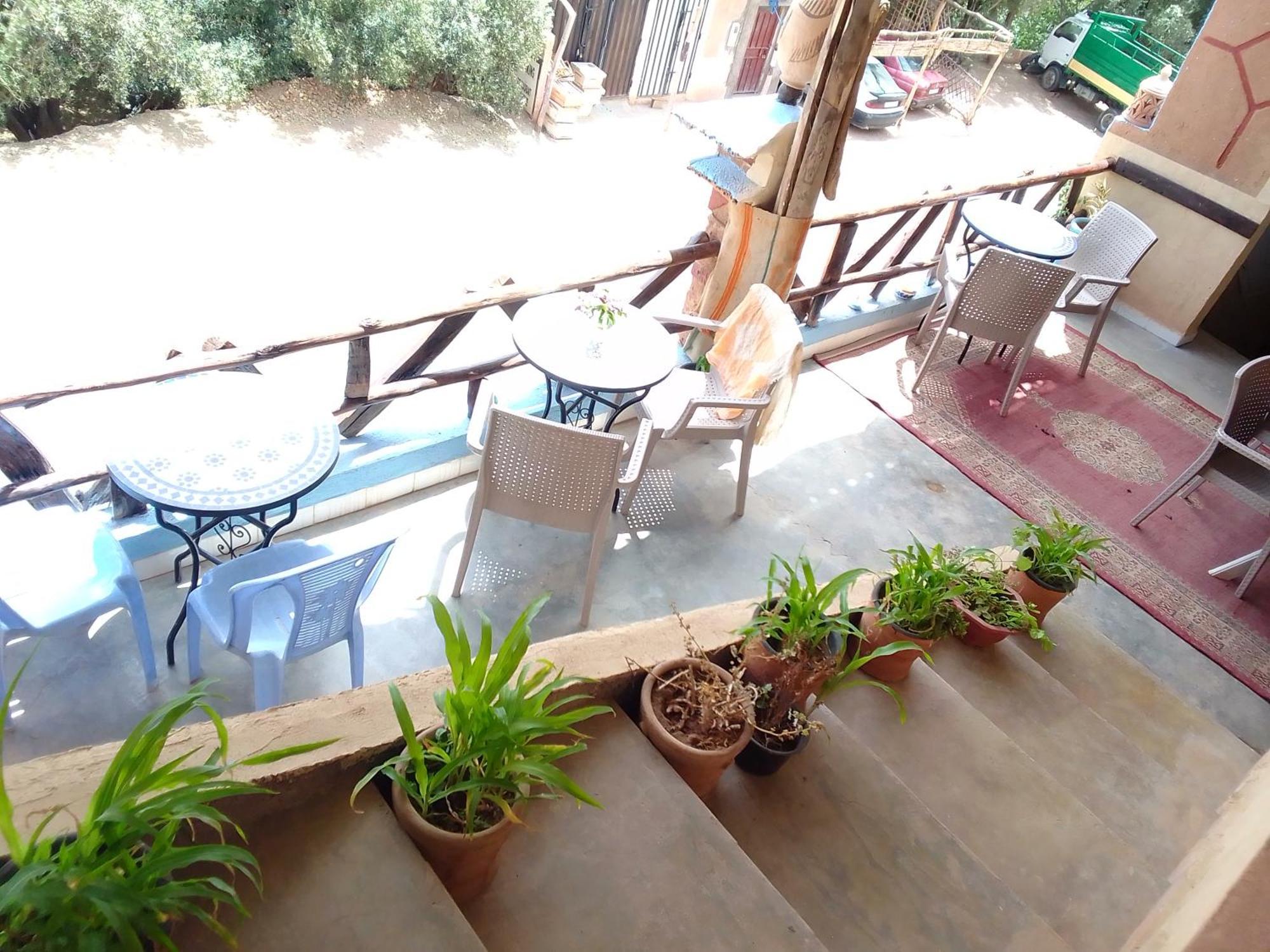 Hotel Restaurant Ait Saderat Boumalne Exterior foto
