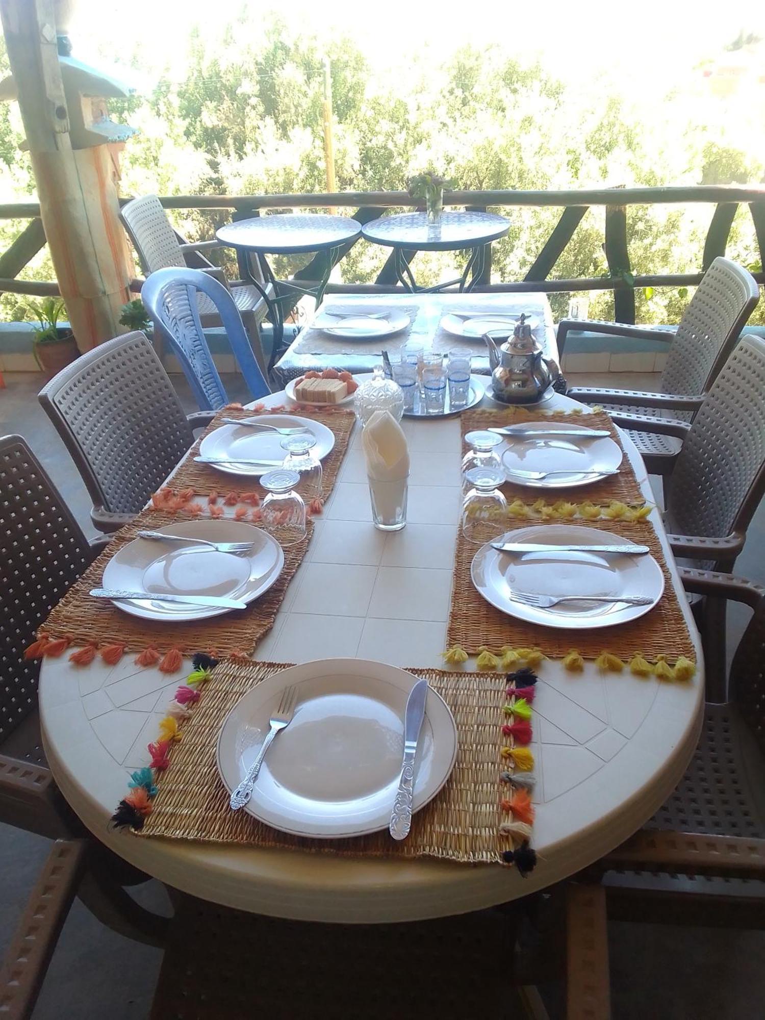 Hotel Restaurant Ait Saderat Boumalne Exterior foto
